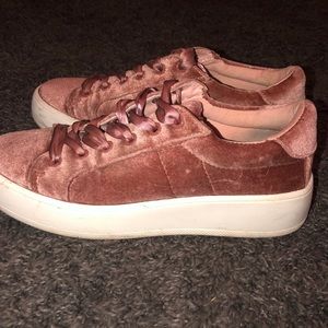 Pink velvet Steve Madden sneakers